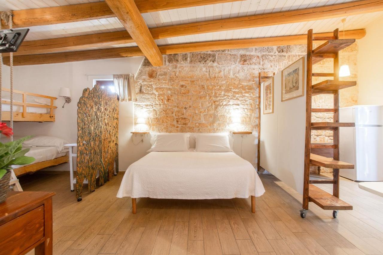 Casina Dei Preti Villa Конверсано Екстериор снимка