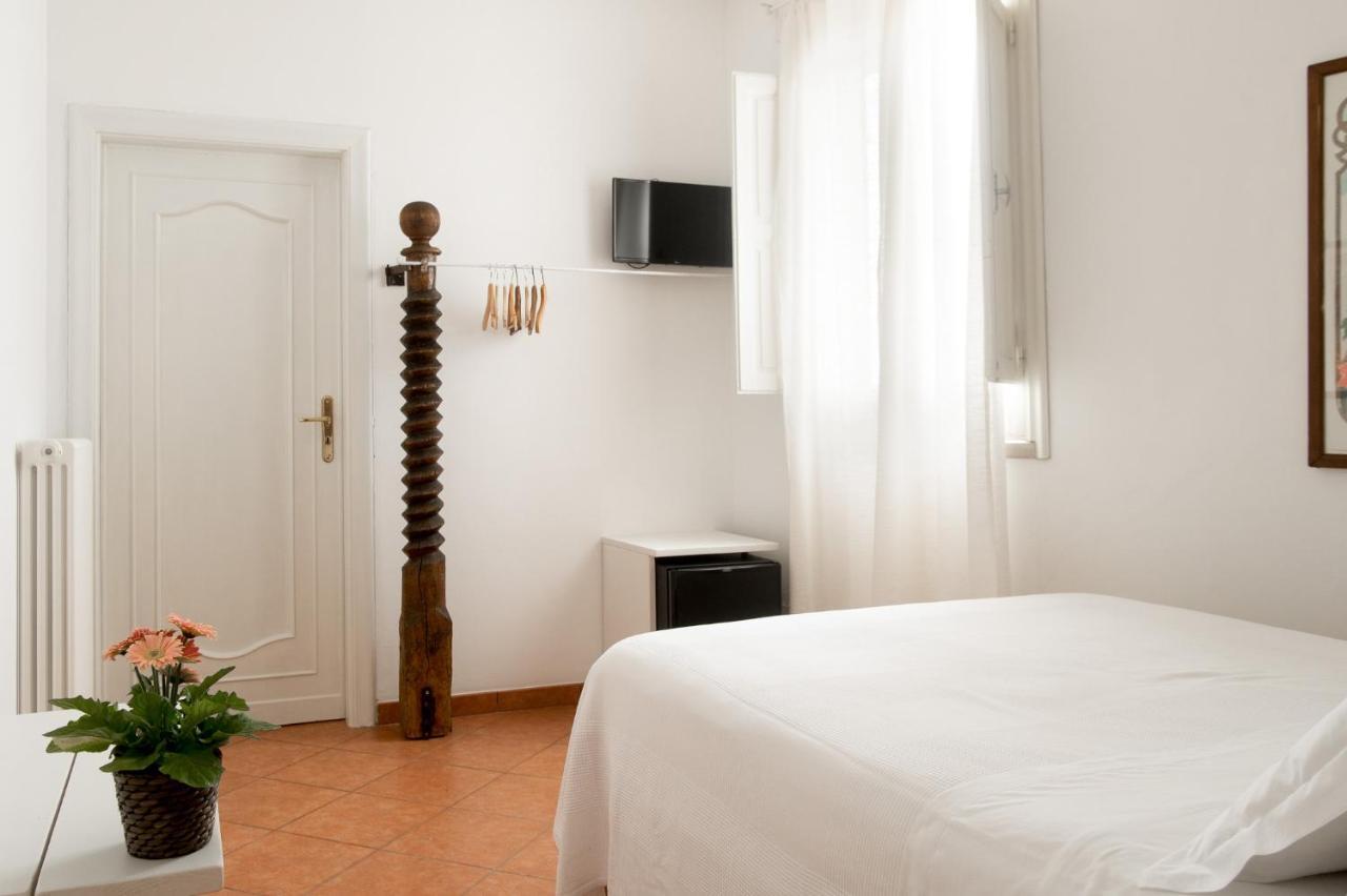 Casina Dei Preti Villa Конверсано Екстериор снимка