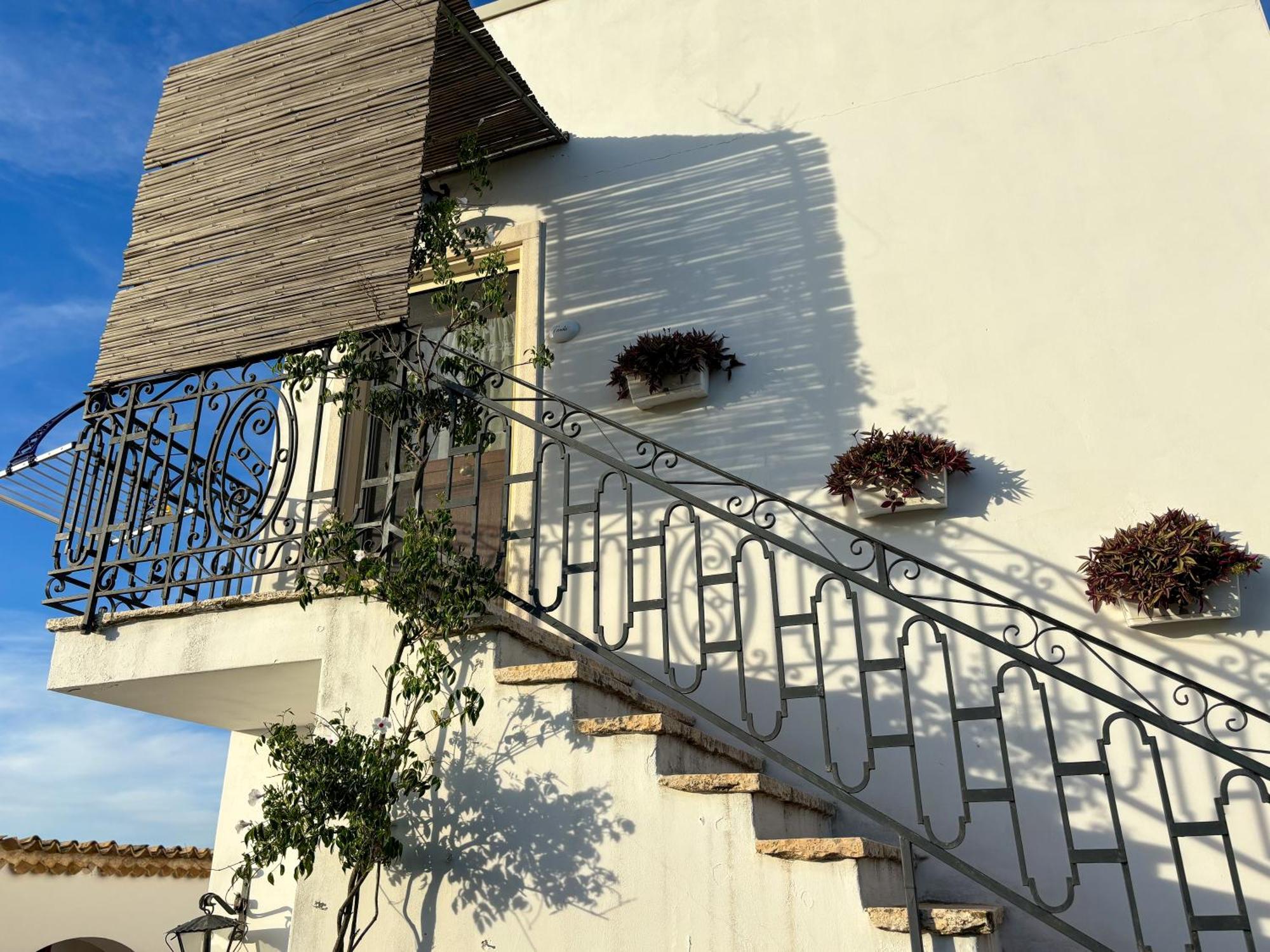 Casina Dei Preti Villa Конверсано Екстериор снимка