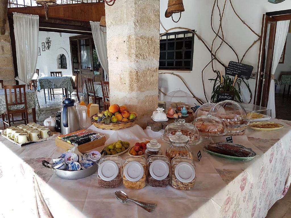 Casina Dei Preti Villa Конверсано Екстериор снимка
