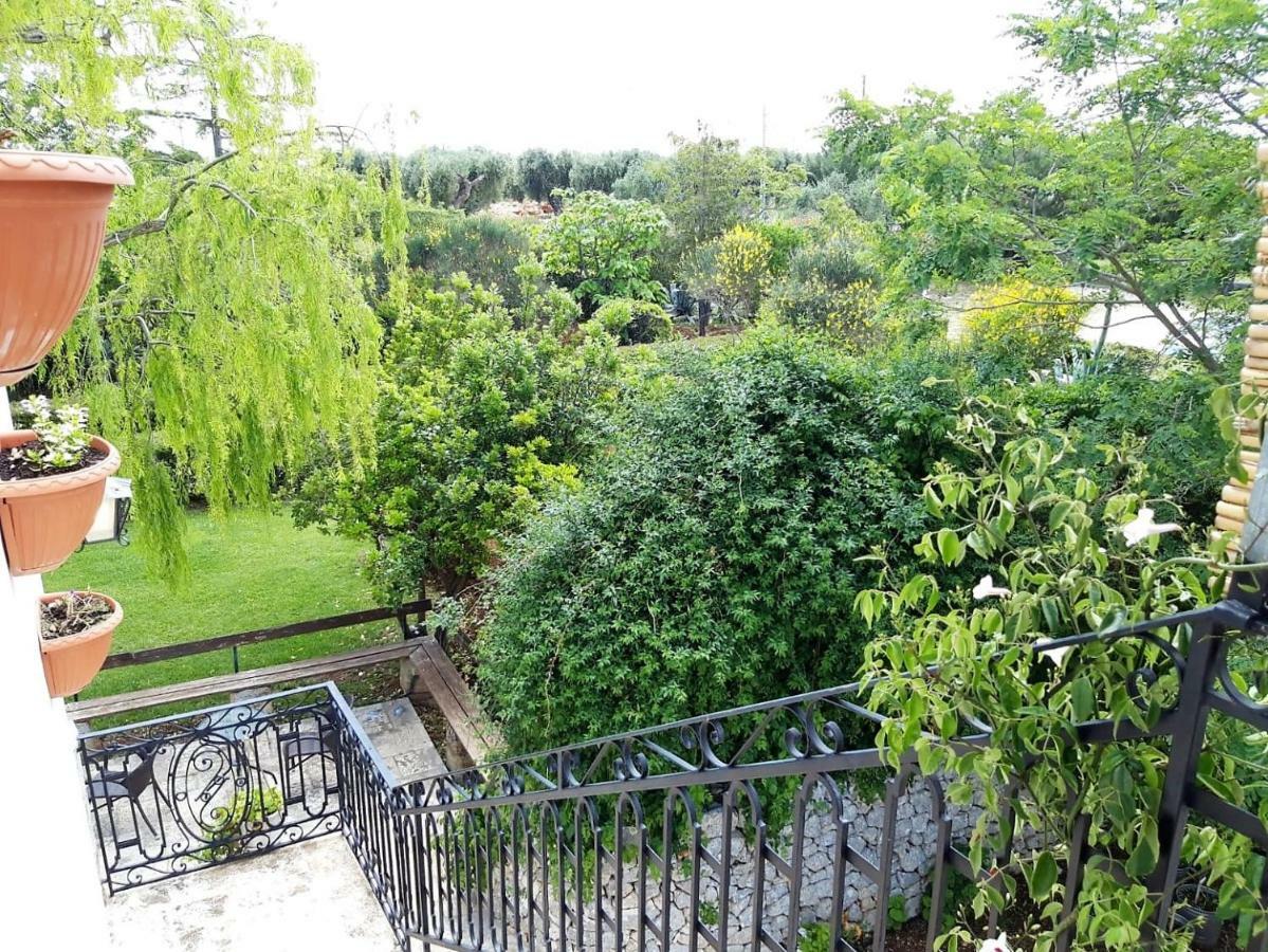Casina Dei Preti Villa Конверсано Екстериор снимка