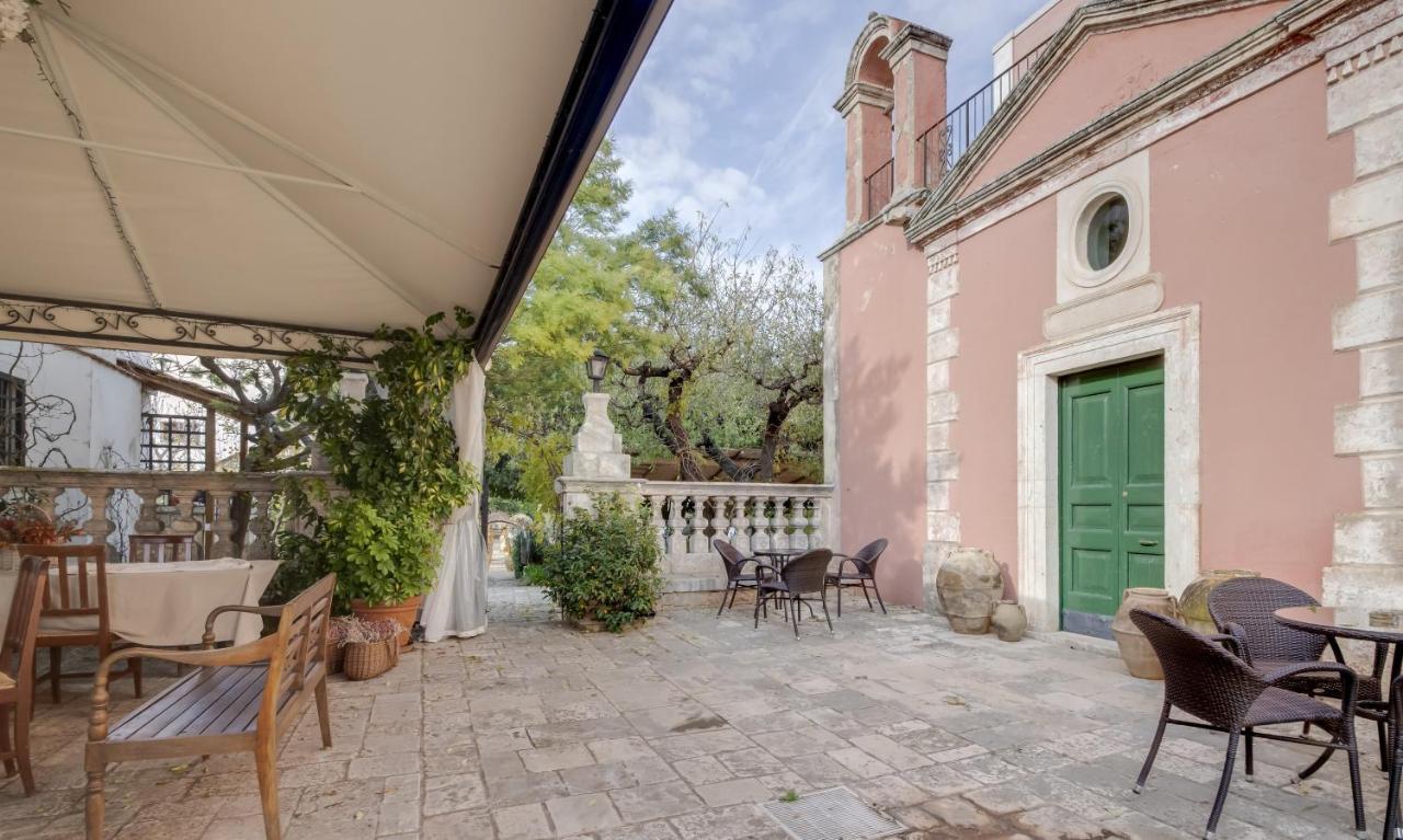 Casina Dei Preti Villa Конверсано Екстериор снимка